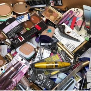 20 piece mystery bundle